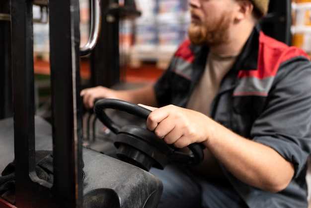Ослабление и снятие наружных крепежных элементов