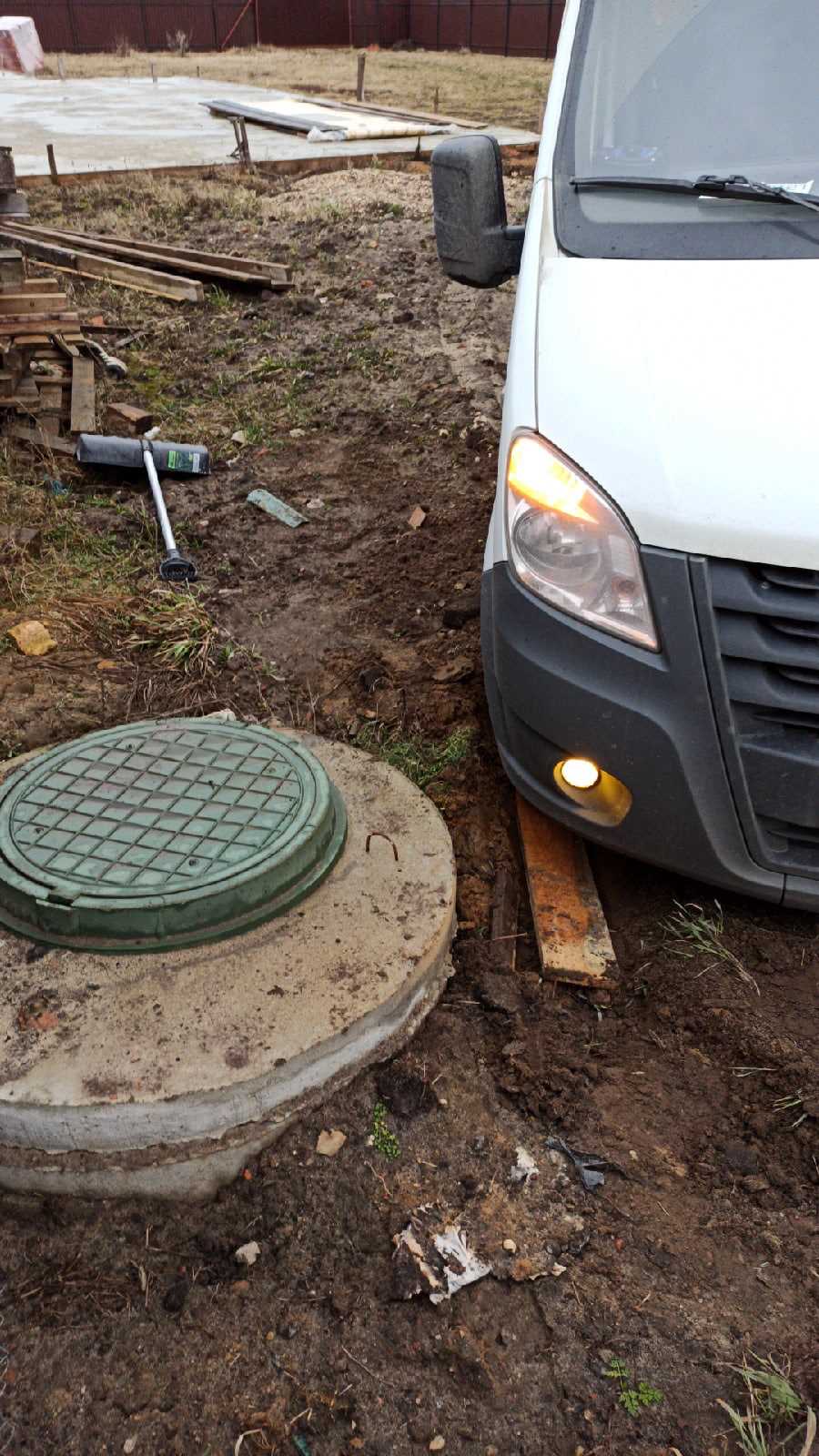 Особенности: